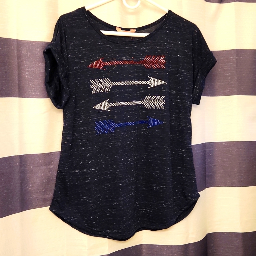 Ladies NWT shirt,size medium SJS brand